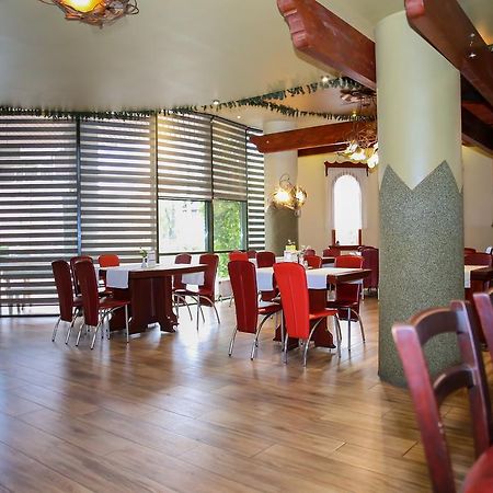Hotel Silva Ватра-Дорней Экстерьер фото